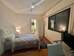 1 chambre, bureau, Wi-Fi gratuit, draps fournis