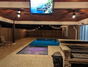 Interior - Modern Family Home Pool/hottub (Katy)
