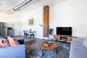 Living area - Black Tree Loft Unit 2 (Cleveland)