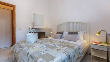2 Schlafzimmer, Bügeleisen/Bügelbrett, WLAN