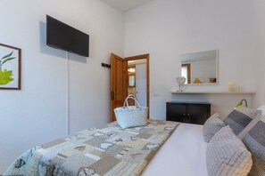 2 Schlafzimmer, Bügeleisen/Bügelbrett, WLAN