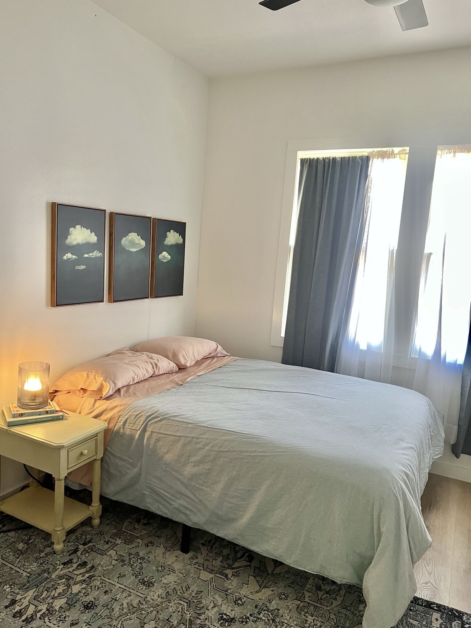 Near the Pearl! Beautiful space!