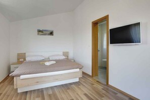 2 bedrooms, WiFi - Villa with swimming pool and garden kitchen (Pazin)