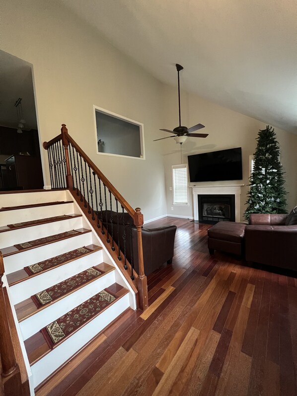 TV connectée, cheminée