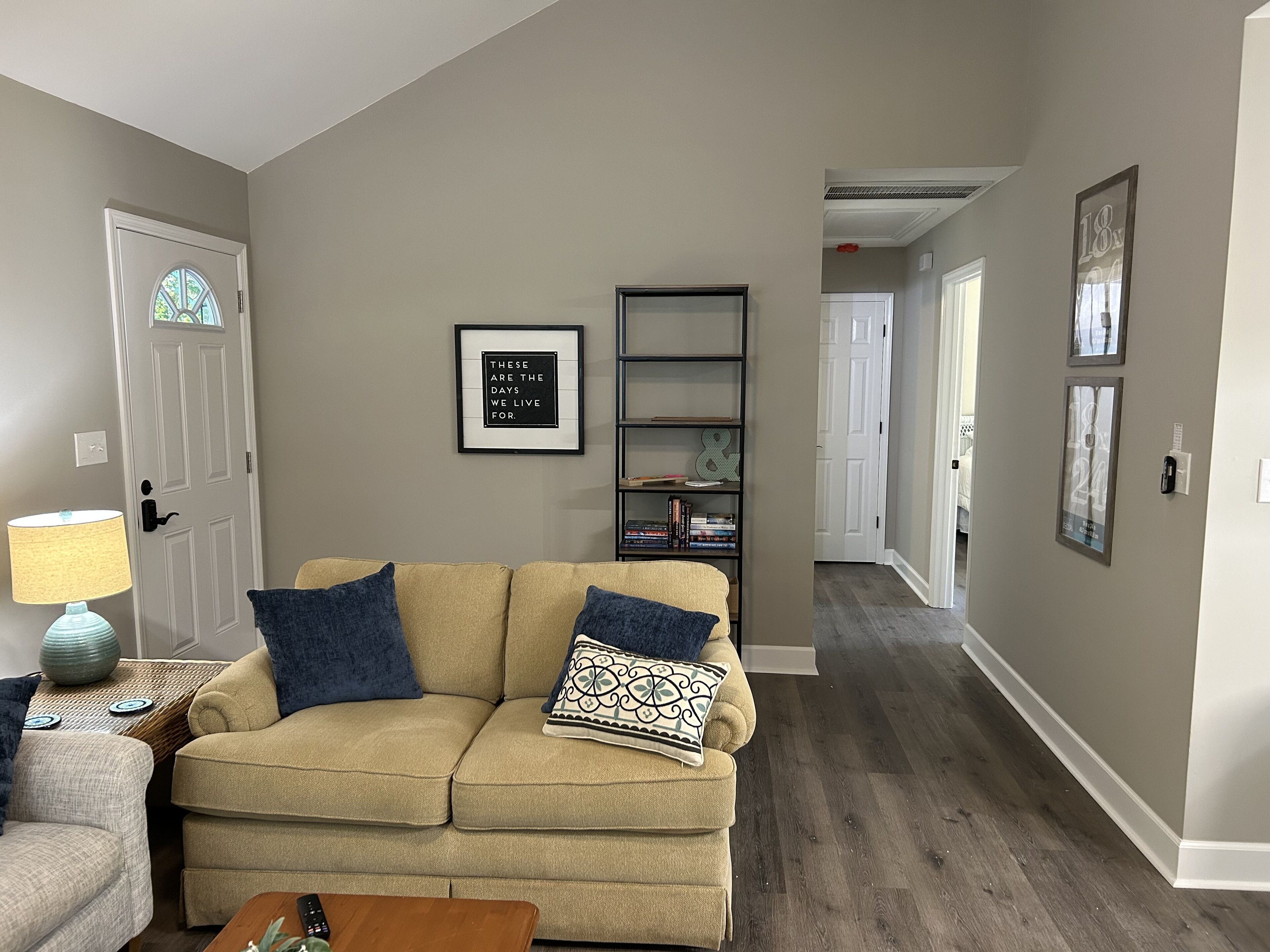 Tranquil Private Home, Heart of Inlet, easy walk to Marshwalk and Restaurants