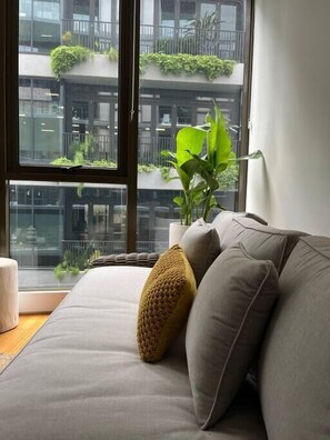 Interior - Luxe 2bed/2Bath/Park in Newstead (Newstead)