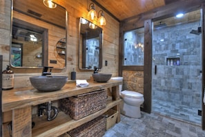 Shower, towels