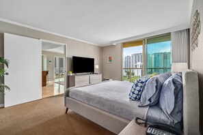 1 bedroom, desk, iron/ironing board, WiFi
