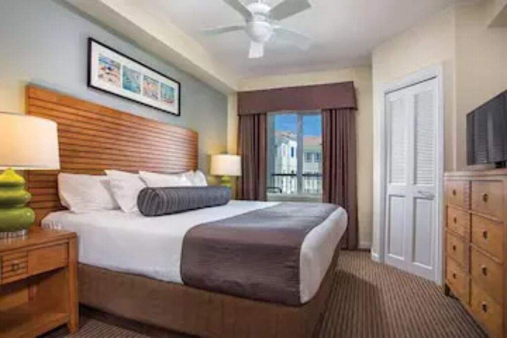 2 Bedroom Deluxe, Oceanfront, at Wyndham Oceanside Pier!!!