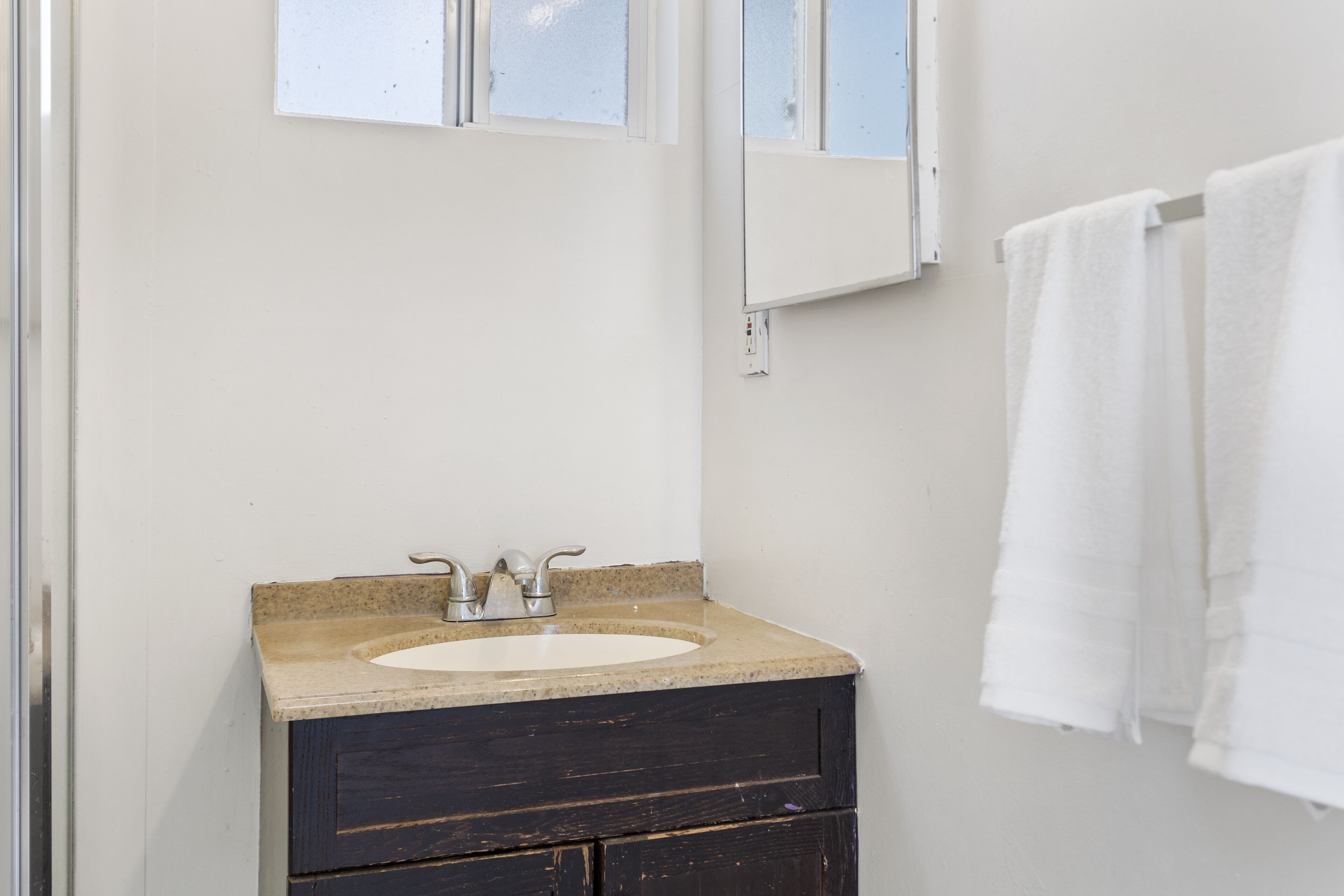 Gem Guesthouse in Bev Hills