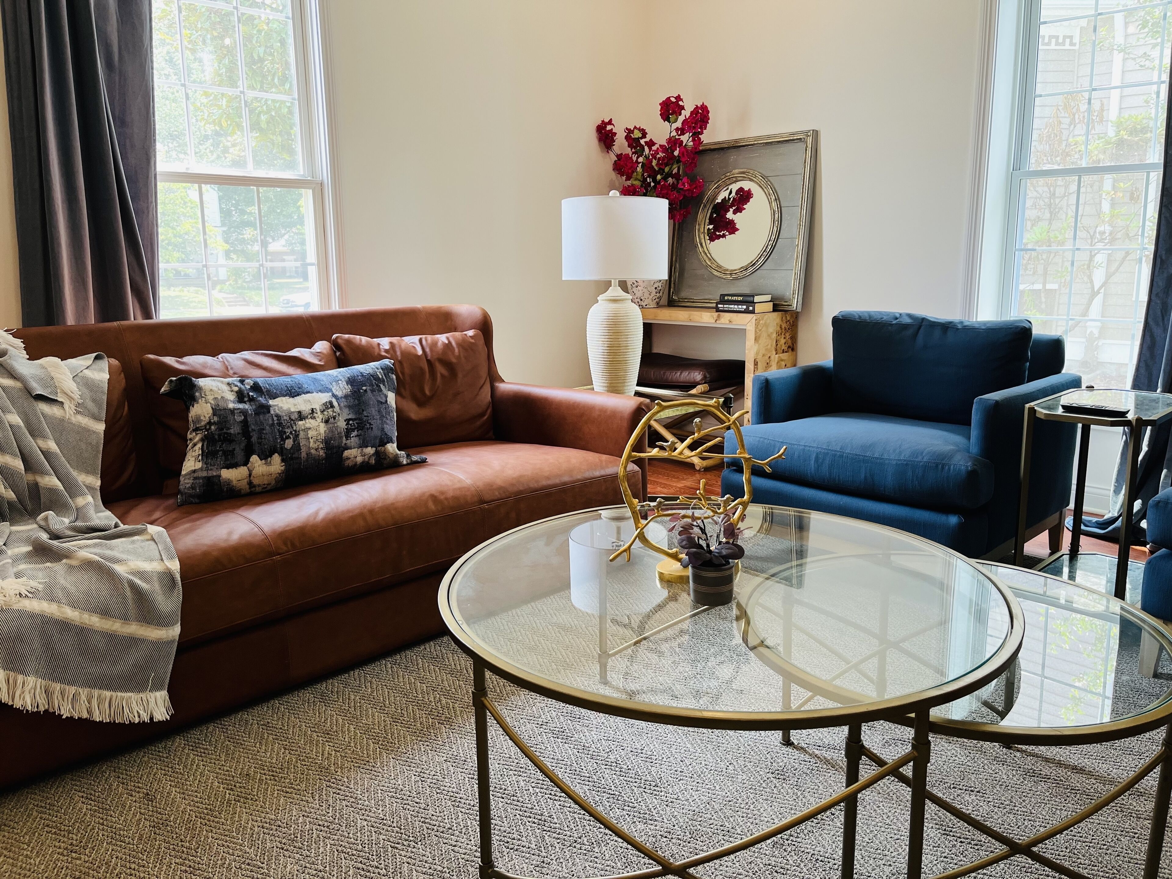 *NEW* Bourbon on Broadway- 3 King Bed- Downtown Bardstown