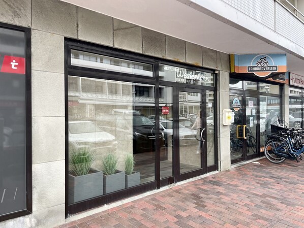 Immagine non classificata, 1 di 21, pulsante