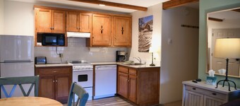 Suite Situation in the Ski Village