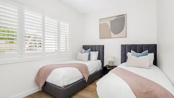 Two Bedroom Apartment With Parking | 2 bedrooms, iron/ironing board, free WiFi