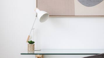 Fer et planche Ă repasser, Wi-Fi gratuit