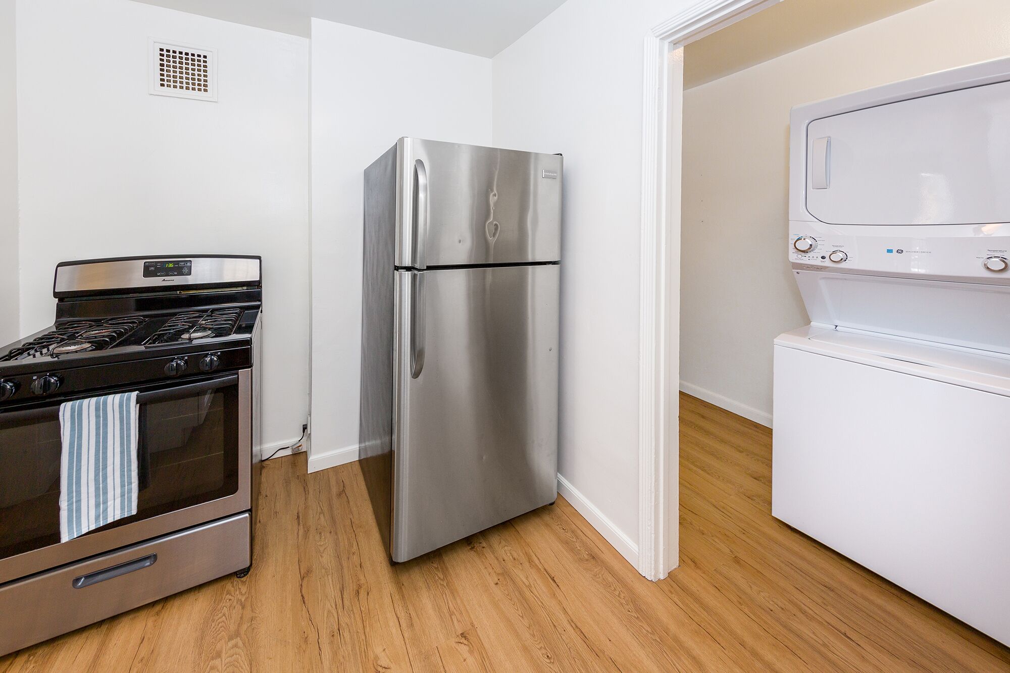 Modern Style Residence in LA