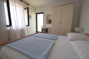 Room - Apartment Jasna 1 with sea view (Njivice)