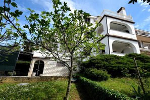 Exterior - Apartment Jasna 2  on the second floor (Njivice)