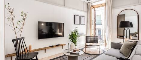 TV