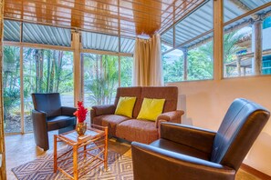 Economy-Studio | Wohnbereich