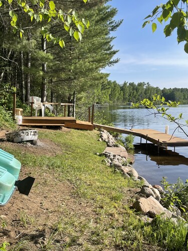 Cozy Lakefront Cottage on Little Pequaywan ~ Great for all seasons