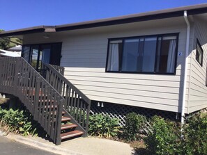 unit 2 outside - Two Bedroom Garden View (Kaiteriteri)