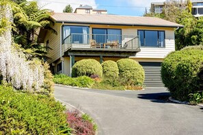 Exterior - Superior Two Bedroom Sea View (Kaiteriteri)