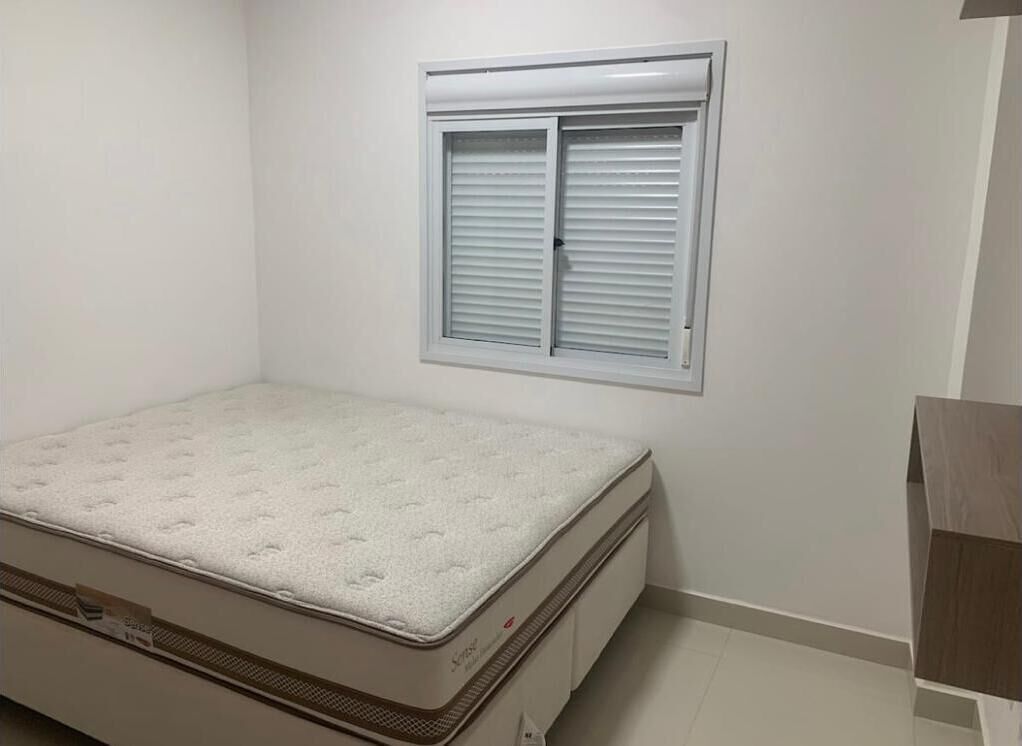 Beautiful triplex house with 4 stes - private pisc/church- 5 min from Praia da Enseada