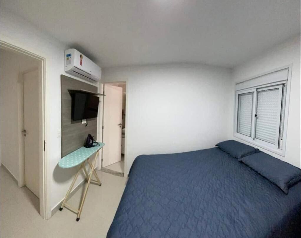 Beautiful triplex house with 4 stes - private pisc/church- 5 min from Praia da Enseada