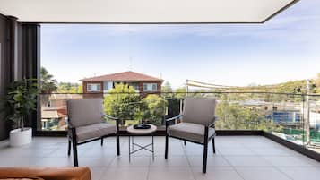 Appartement, 1 chambre | Balcon