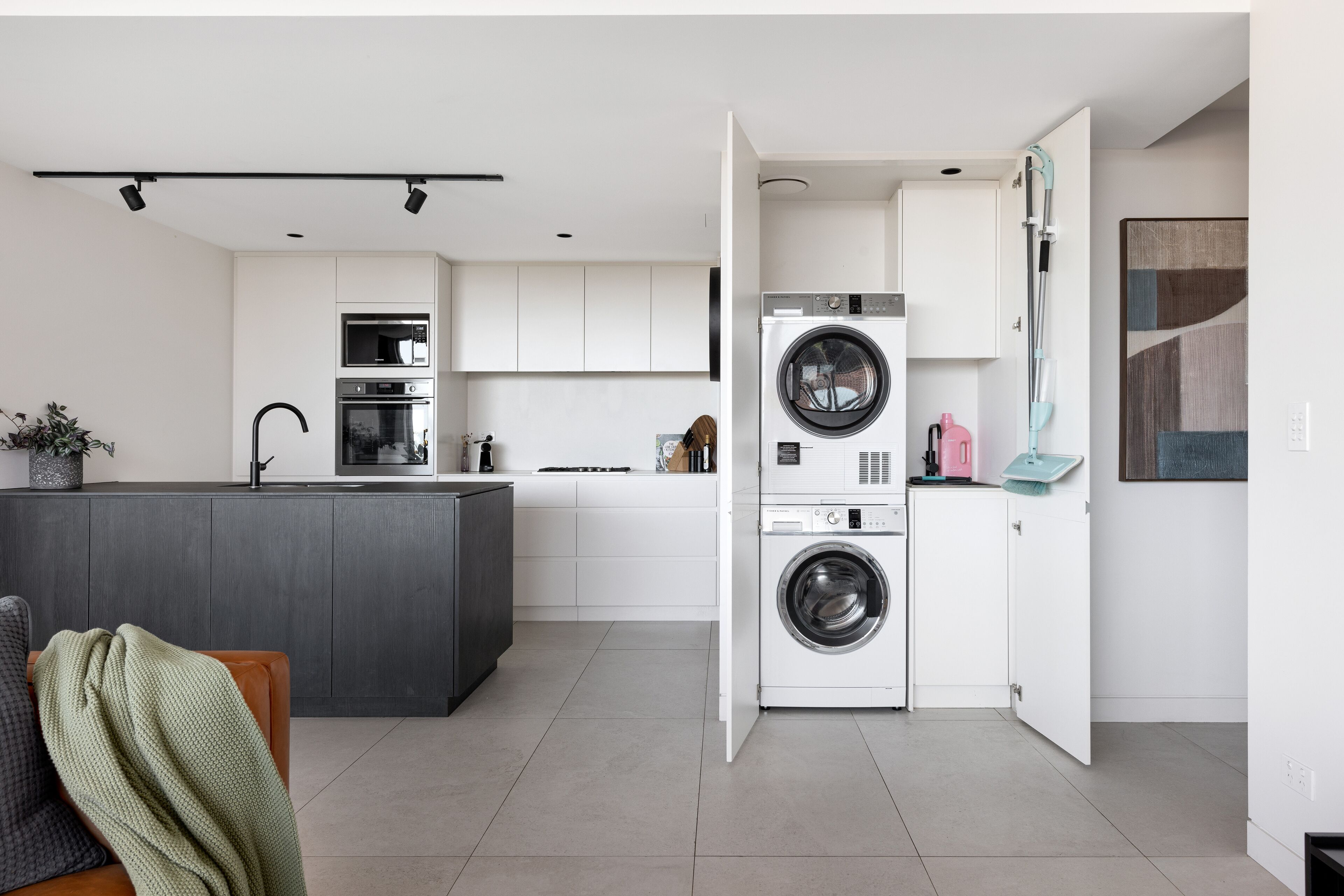 Apartment, 1 Bedroom | Laundry