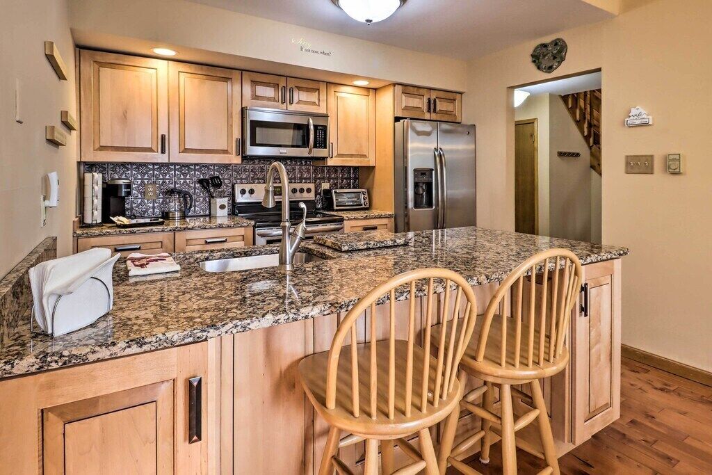 Cozy Lake Harmony Home w/ Fireplace & Hot Tub!