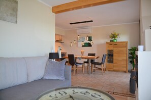 Televisión, chimenea