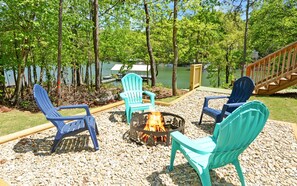 Terrace/patio - Serenity Point, Lake Hartwell, GA (Hartwell)