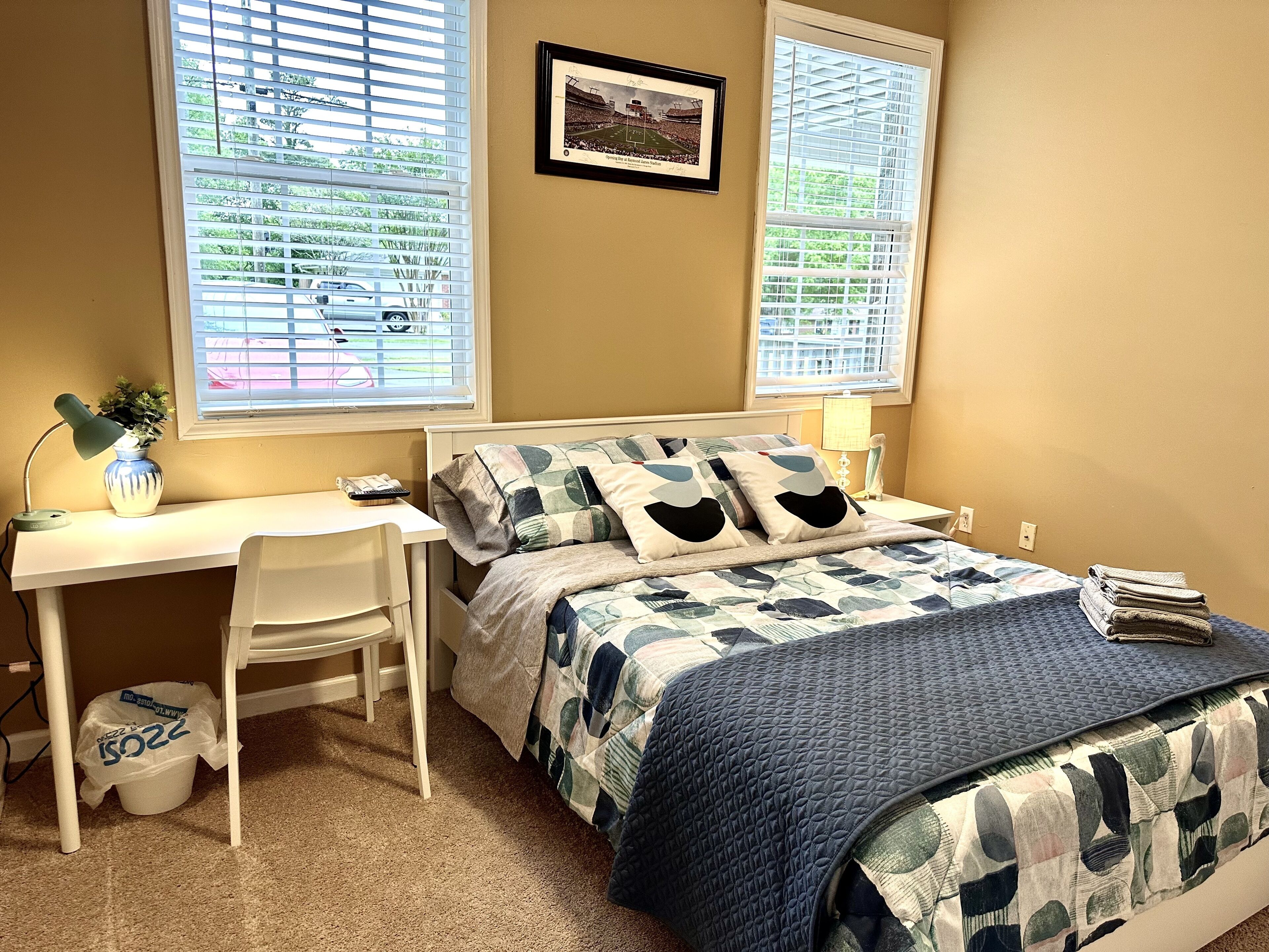 Lovely Bedroom near  Suger Hill