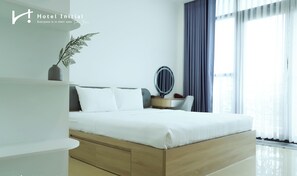 Deluxe View Room