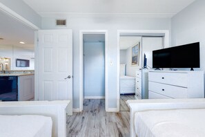 2 bedrooms, iron/ironing board, Internet, bed sheets