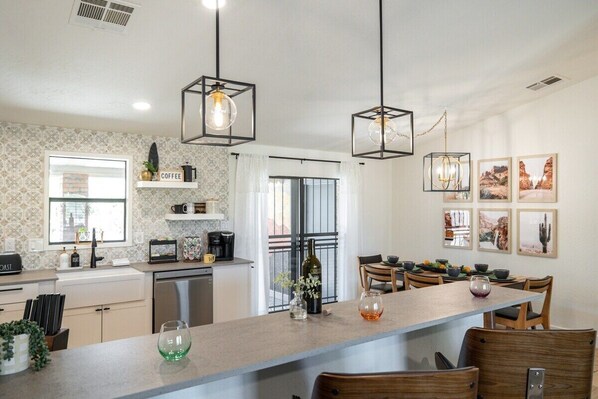 Dining - Bus Stop Saloon by PaseoHomesAZ Cave Creek with Spa (Cave Creek)