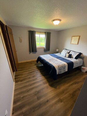 3 soverom, wi-fi (inkludert) og sengetøy