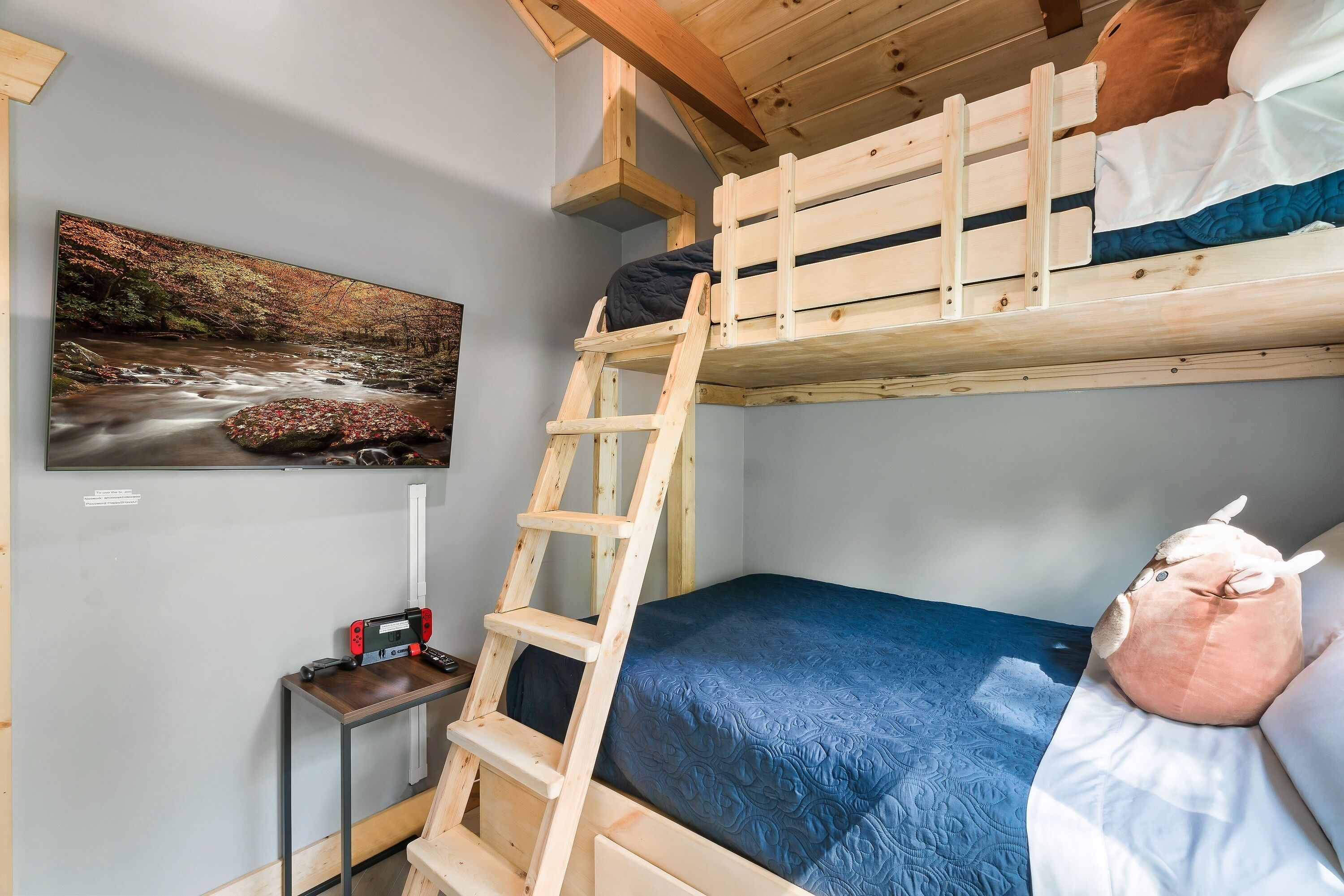 Restful indoor pool cabin set in fall colors w/hot tub, fireplace, & many games!