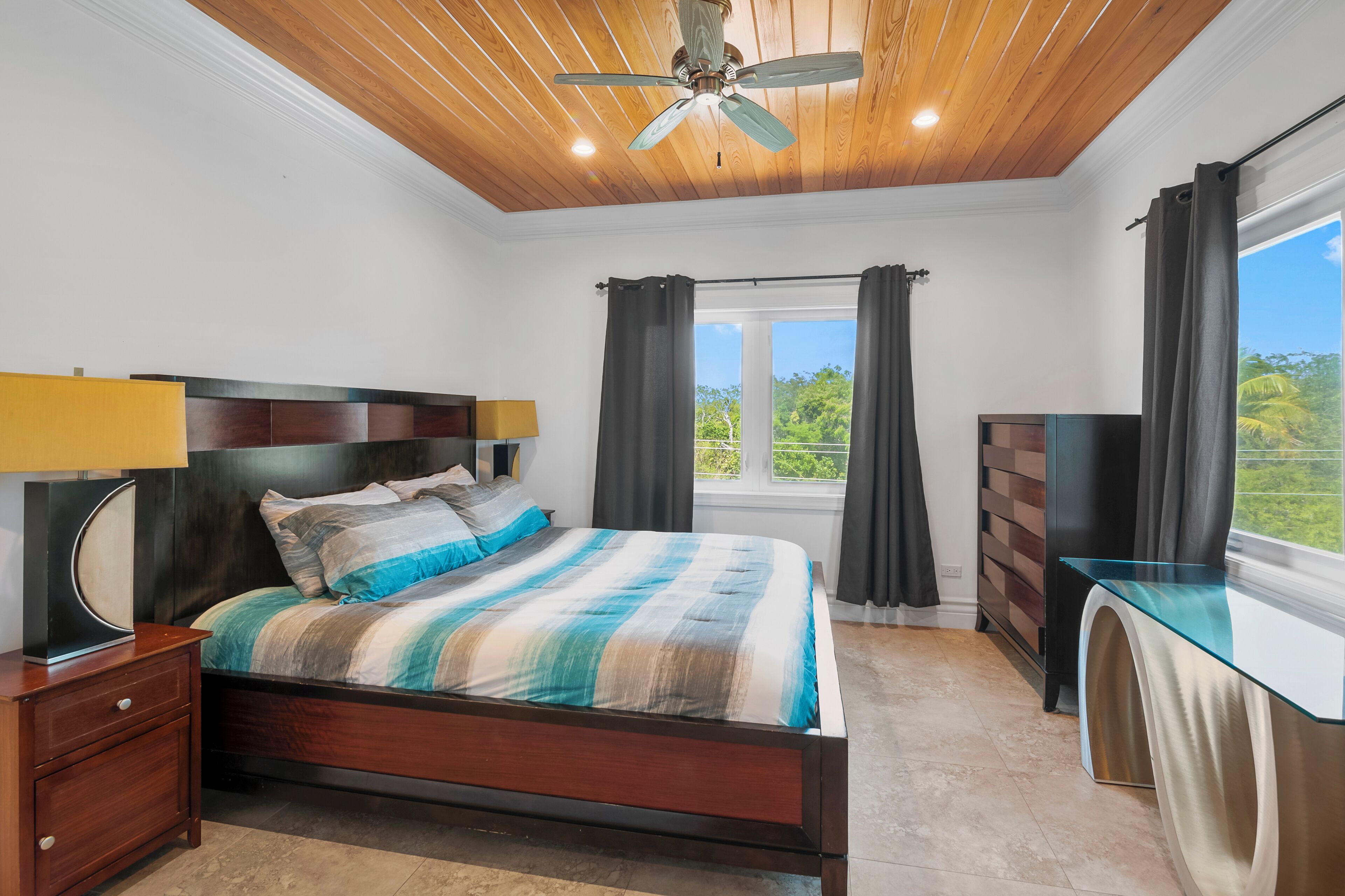 3 chambres, Wi-Fi, draps fournis