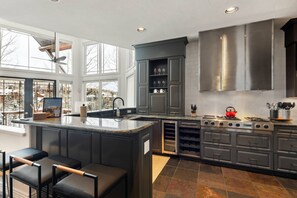 冰箱、微波炉、洗碗机、茶具/咖啡用具