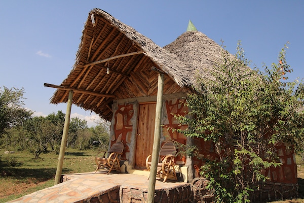 Habitación triple Deluxe | Escritorio y espacio para trabajar con un portátil