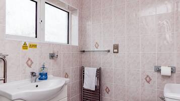 Casa família | Banheiro | Toalhas de banho