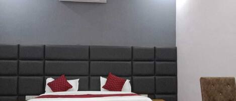 3 chambres, Wi-Fi, draps fournis