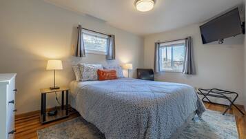 1 bedroom, free WiFi, bed sheets