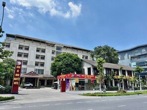 Front of property - Dong Do Minh Nguyet (Bac Ninh)