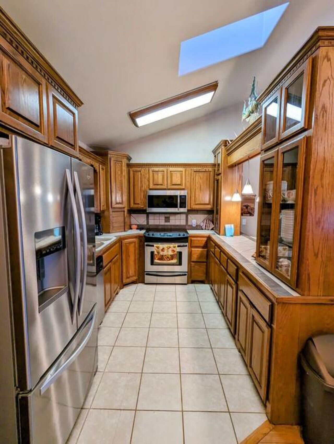 Treehouse Hideaway- Your home away from home