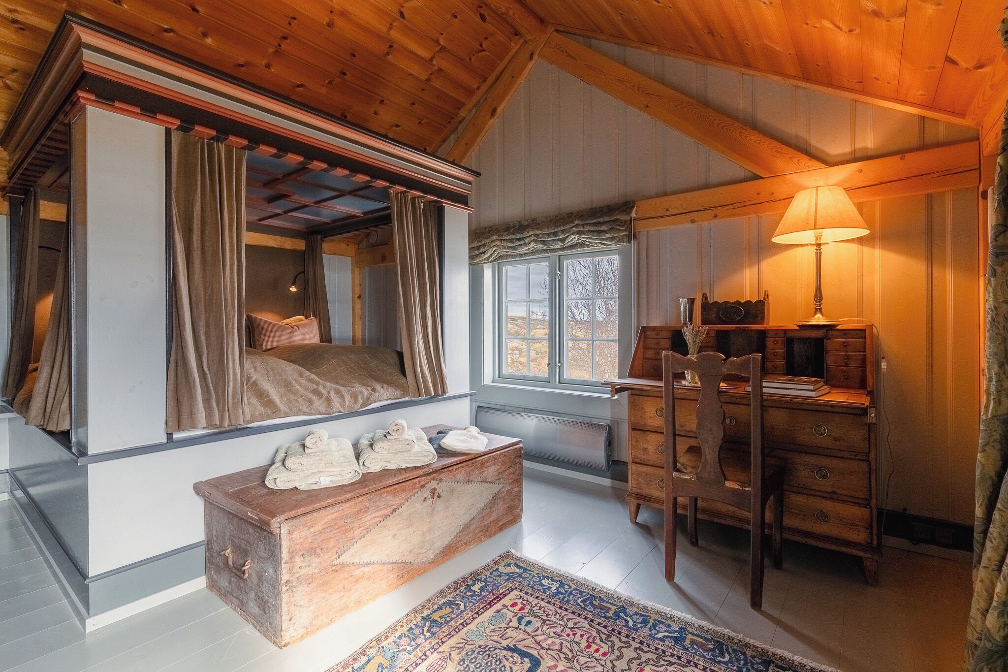 Exclusive Villa | Down duvets, individually decorated, individually furnished