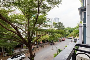 Property grounds - Serviced Apartment in District 7, Ho Chi Minh City (Thành phố Hồ Chí Minh)